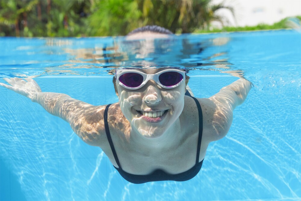 Accelera Goggles